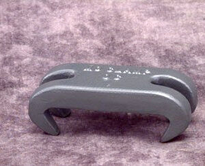 MCP 4120 Double Claw Hook